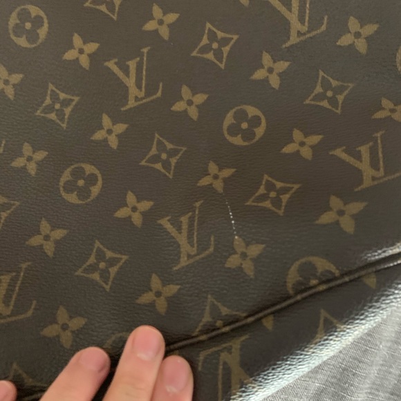 SOLD 💕 Louis Vuitton Neverfull GM - Authentic - Picture 5 of 16